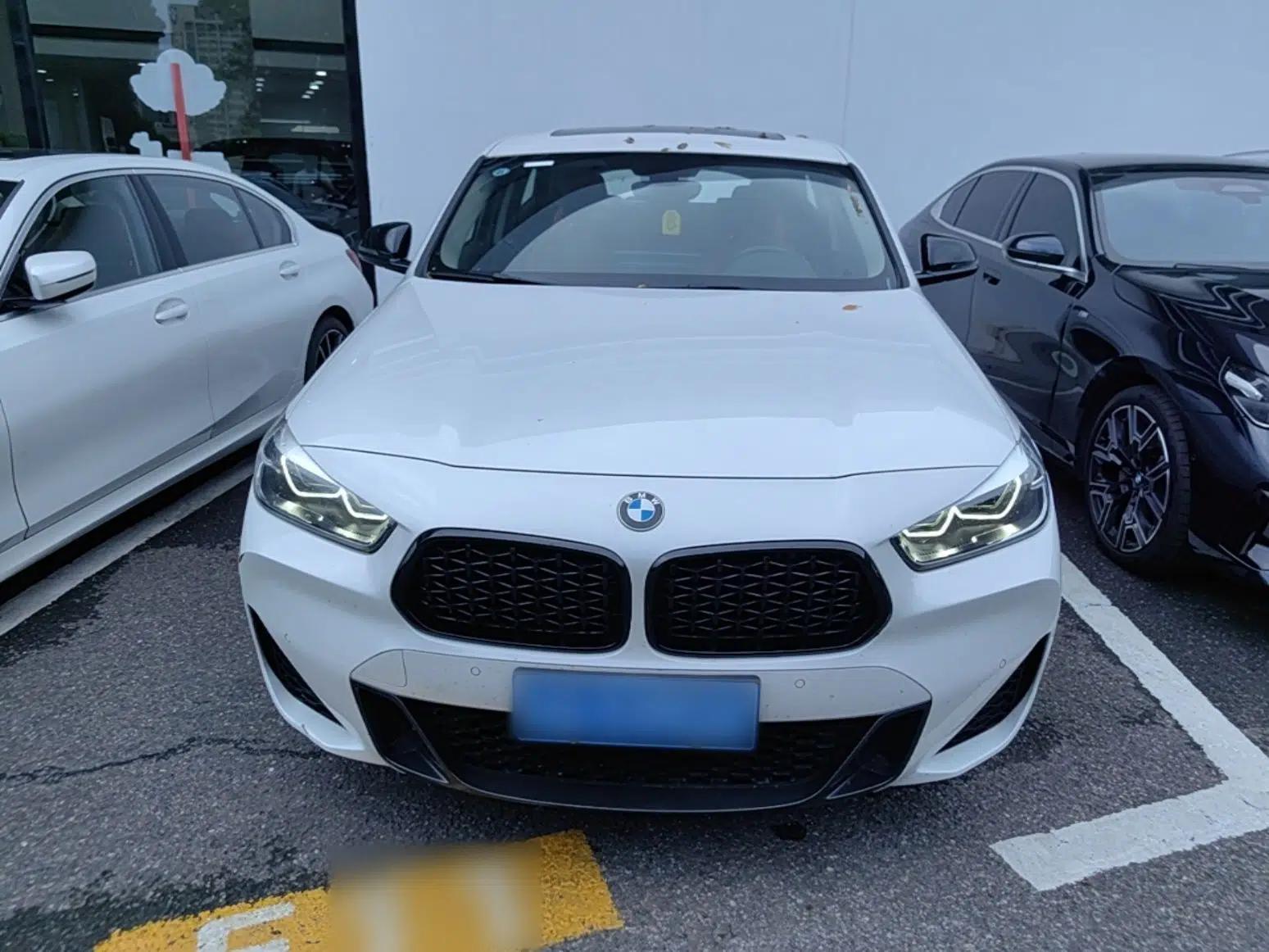 BMW X2 2023 sDrive25i M Sport Night Edition — миниатюра 2