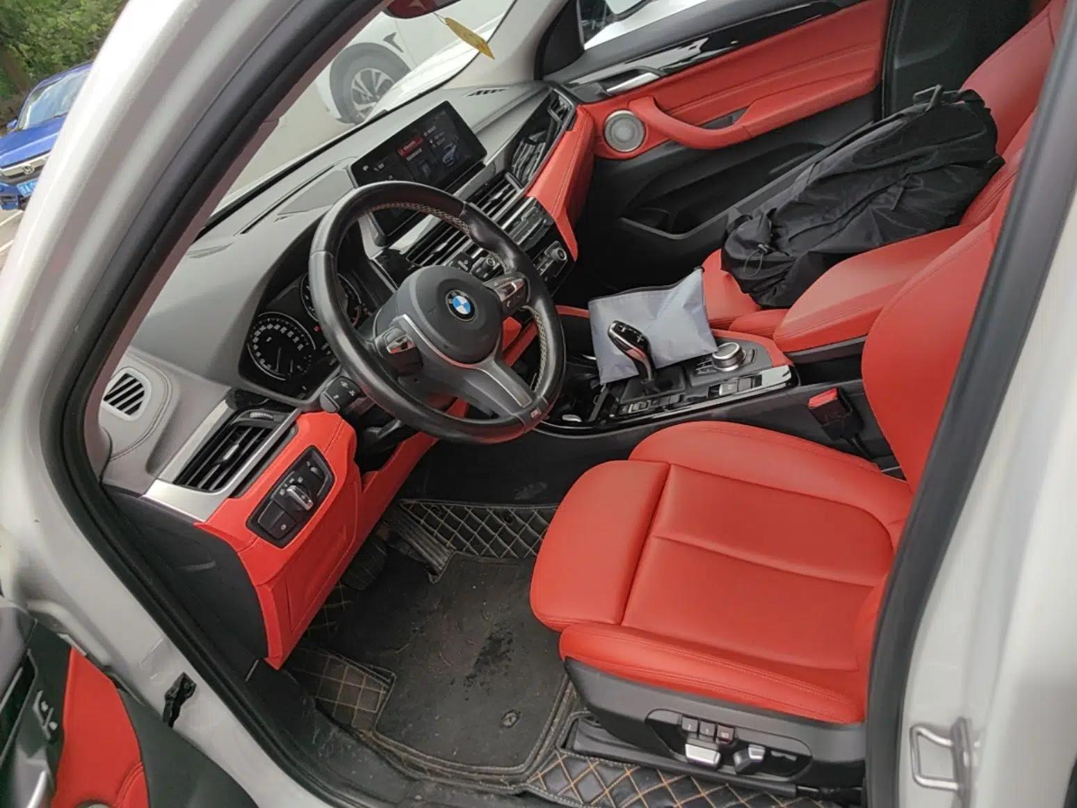 BMW X2 2023 sDrive25i M Sport Night Edition — миниатюра 17