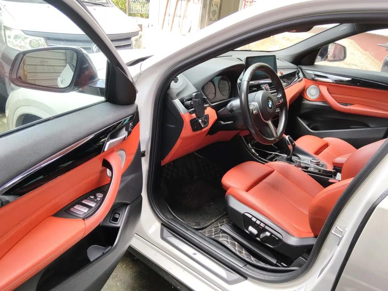 BMW X2 2021 sDrive25i Midnight Edition — миниатюра 16