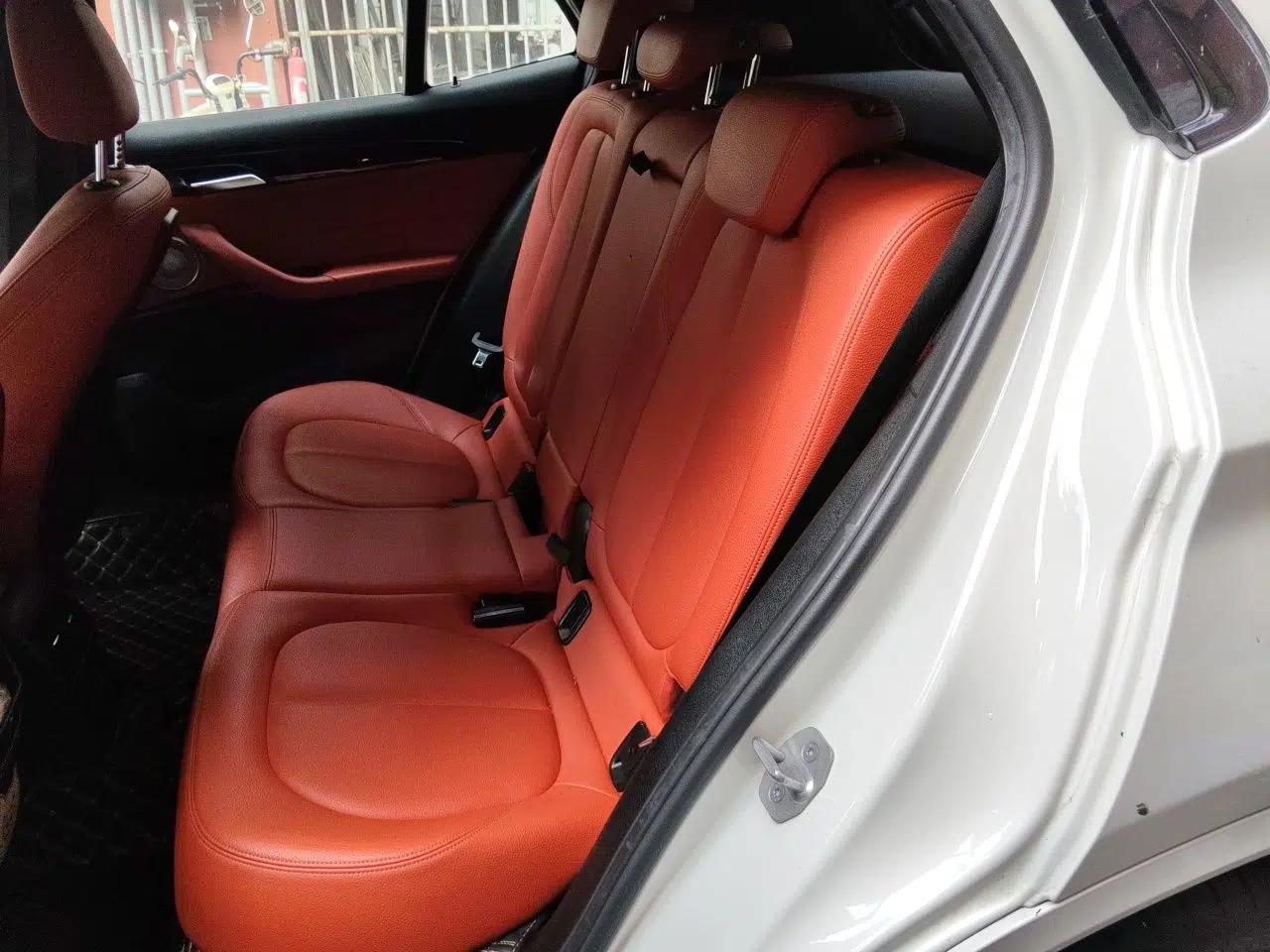 BMW X2 2021 sDrive25i Midnight Edition — миниатюра 17