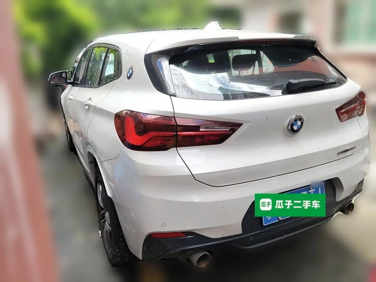 BMW X2 2021 sDrive25i Midnight Edition — миниатюра 4