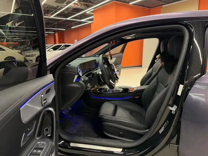 2024 Mercedes-Benz A-Class AMG A 35 L 4MATIC — миниатюра 12