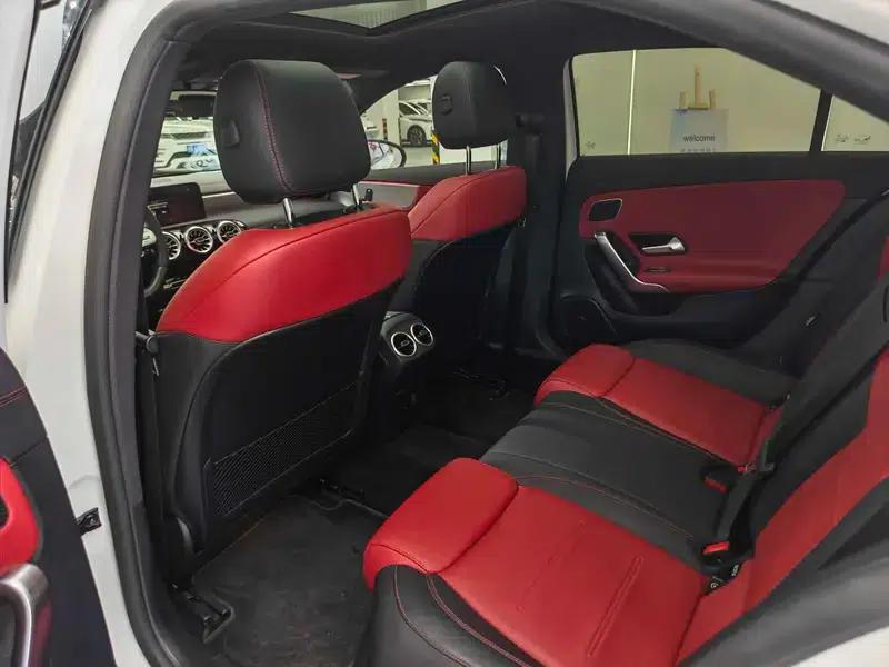 2022 Mercedes-Benz A-Class AMG A 35 L 4MATIC — миниатюра 12