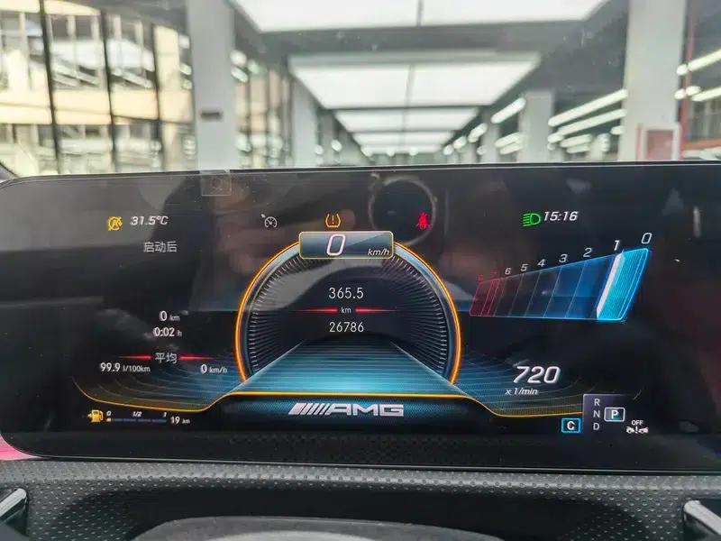 2022 Mercedes-Benz A-Class AMG A 35 L 4MATIC — миниатюра 9