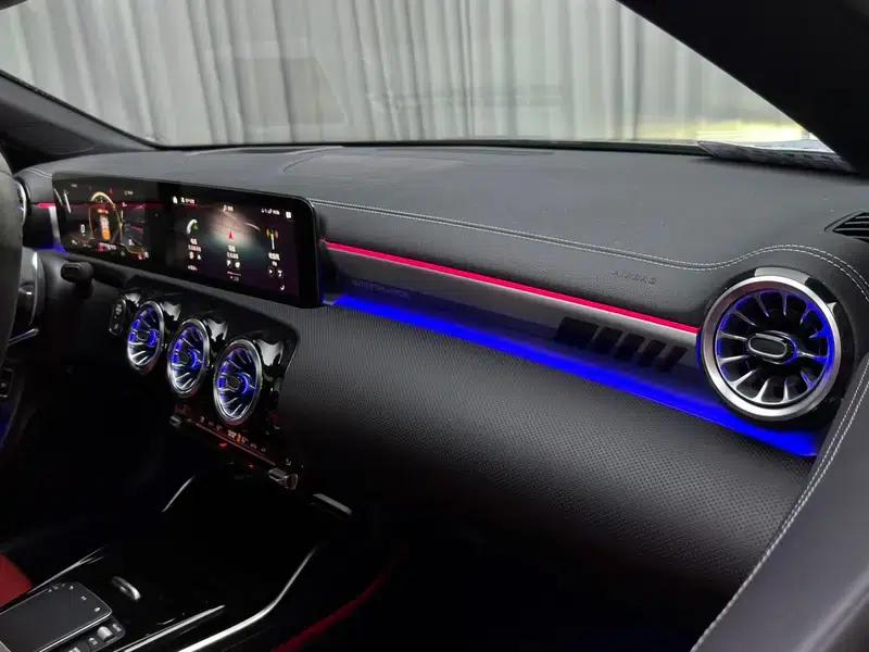 2022 Mercedes-Benz CLA AMG 45 S 4MATIC+ 55th Anniversary Edition — миниатюра 10