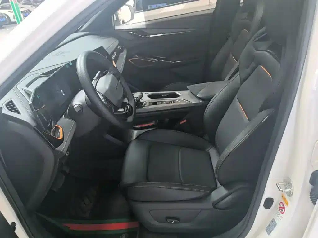 Changan Oushang X5 PLUS 2023 Facelift 1.5T DCT Premium Edition — миниатюра 15