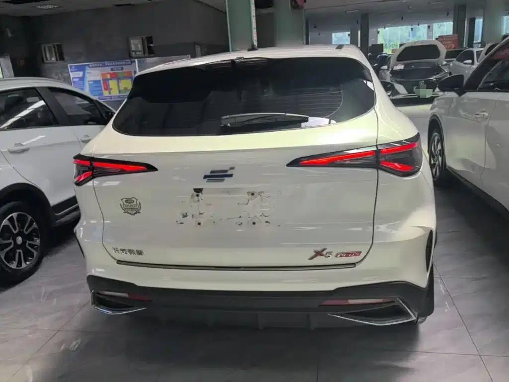 Changan Oushang X5 PLUS 2023 Facelift 1.5T DCT Premium Edition — миниатюра 6