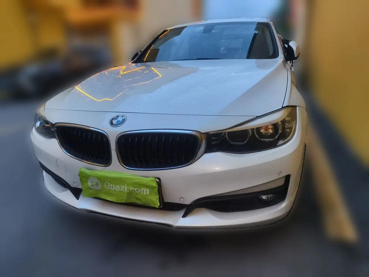 BMW 3 Series GT 2018 320i Sport Edition — миниатюра 2