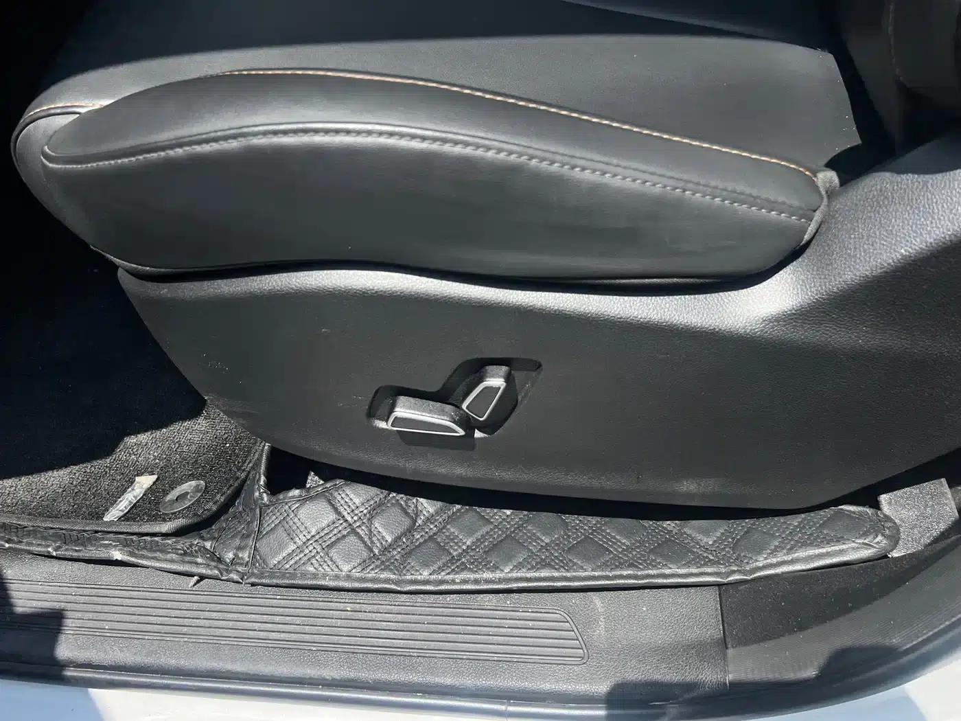 Changan Oushang X7 PLUS 2023 Enjoy Edition 1.5T Automatic Premium 7-Seater — миниатюра 12