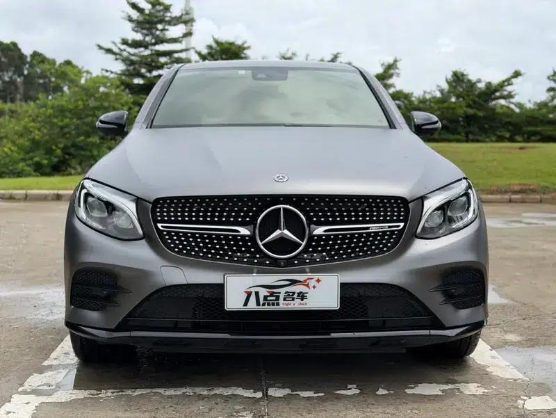 Mercedes-Benz GLC Coupe AMG 2017 AMG GLC 43 4MATIC Coupe SUV Special Edition — миниатюра 2