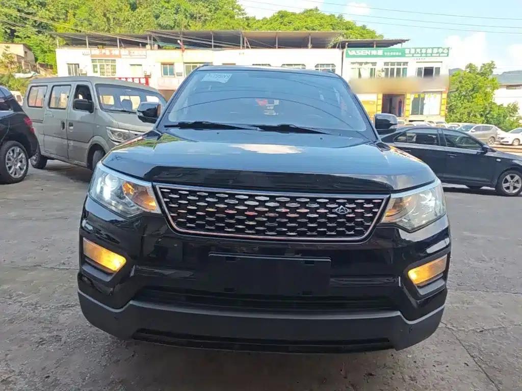 Changan Oushang CX70 2017 CX70T 1.5T Manual Luxury Edition — миниатюра 3