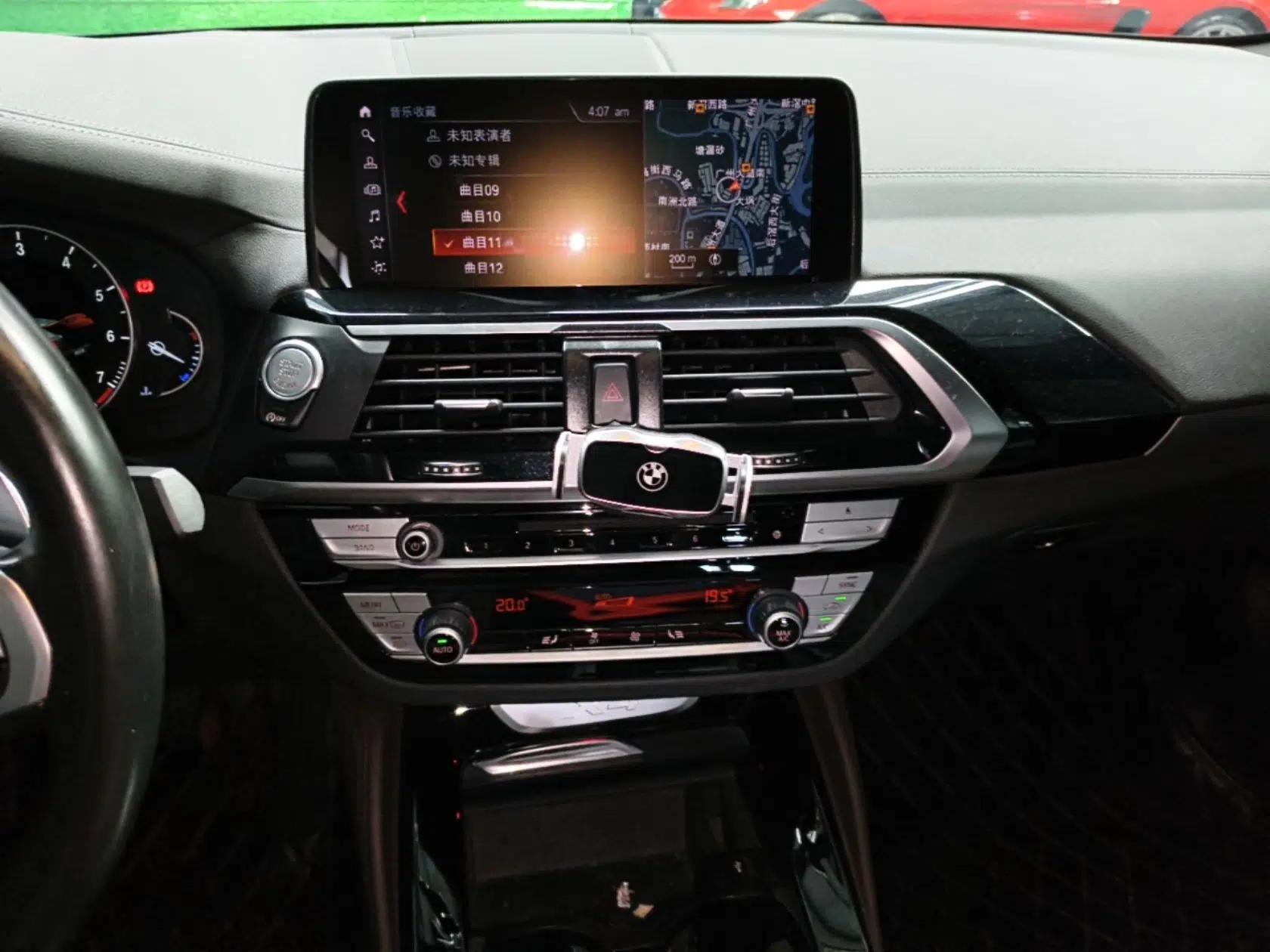 BMW X4 2019 xDrive25i M Sport Package — миниатюра 15