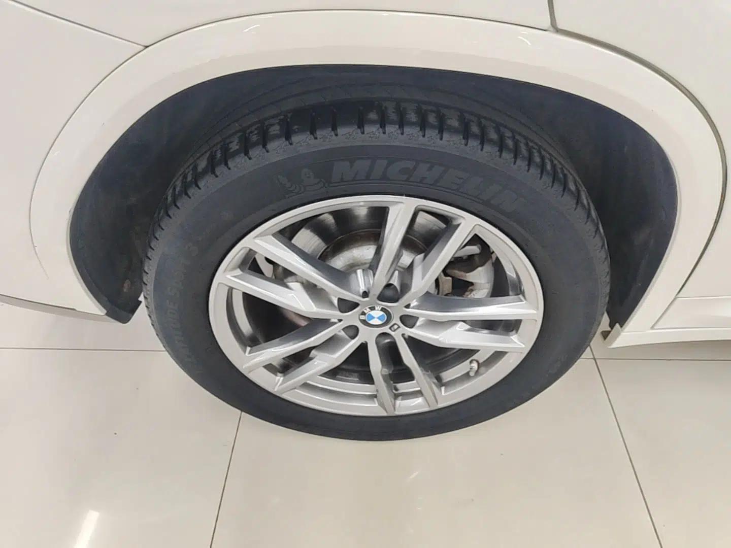 BMW X4 2021 xDrive 25i M Sport Package — миниатюра 11