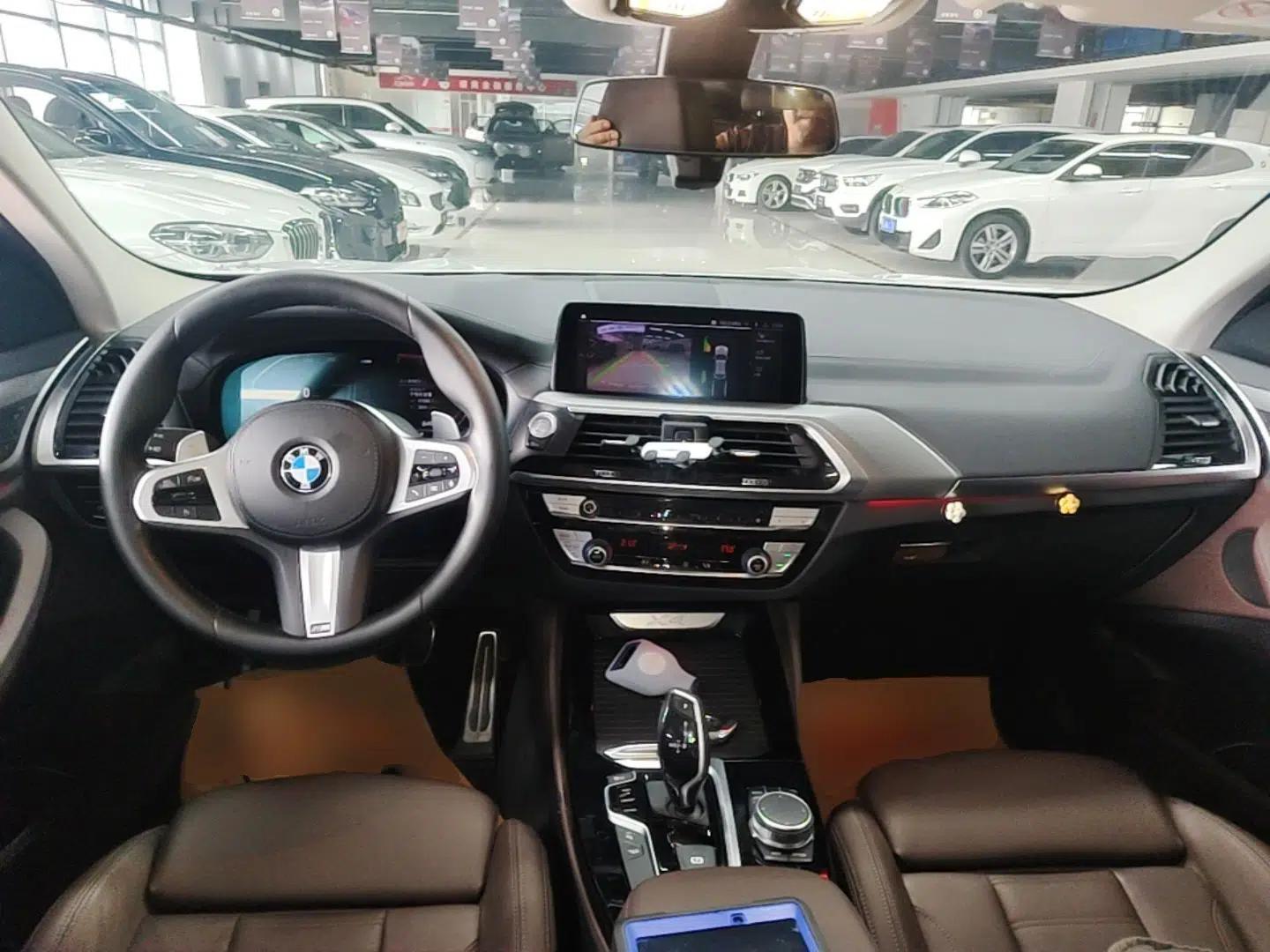 BMW X4 2021 xDrive 25i M Sport Package — миниатюра 12