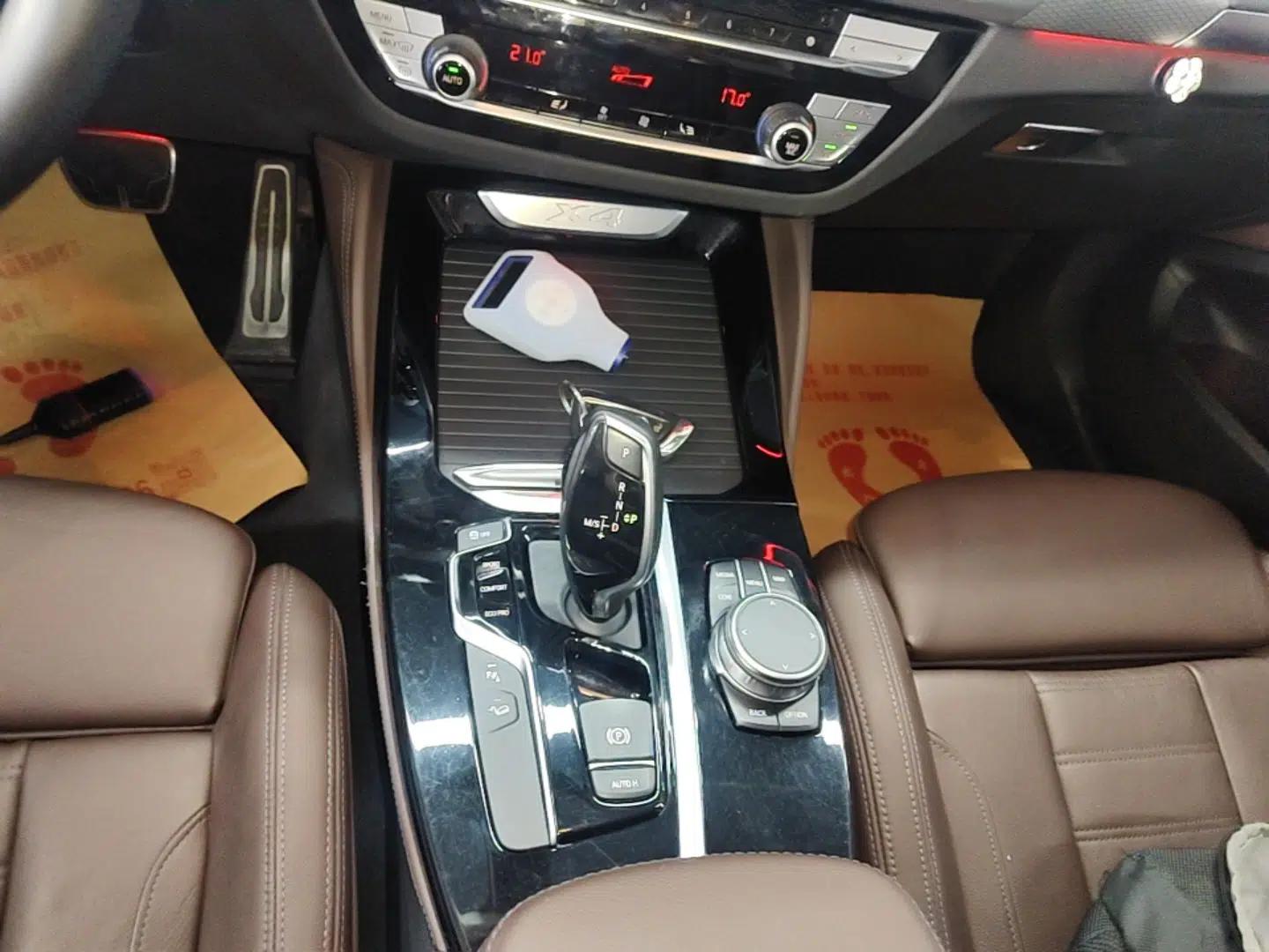BMW X4 2021 xDrive 25i M Sport Package — миниатюра 16