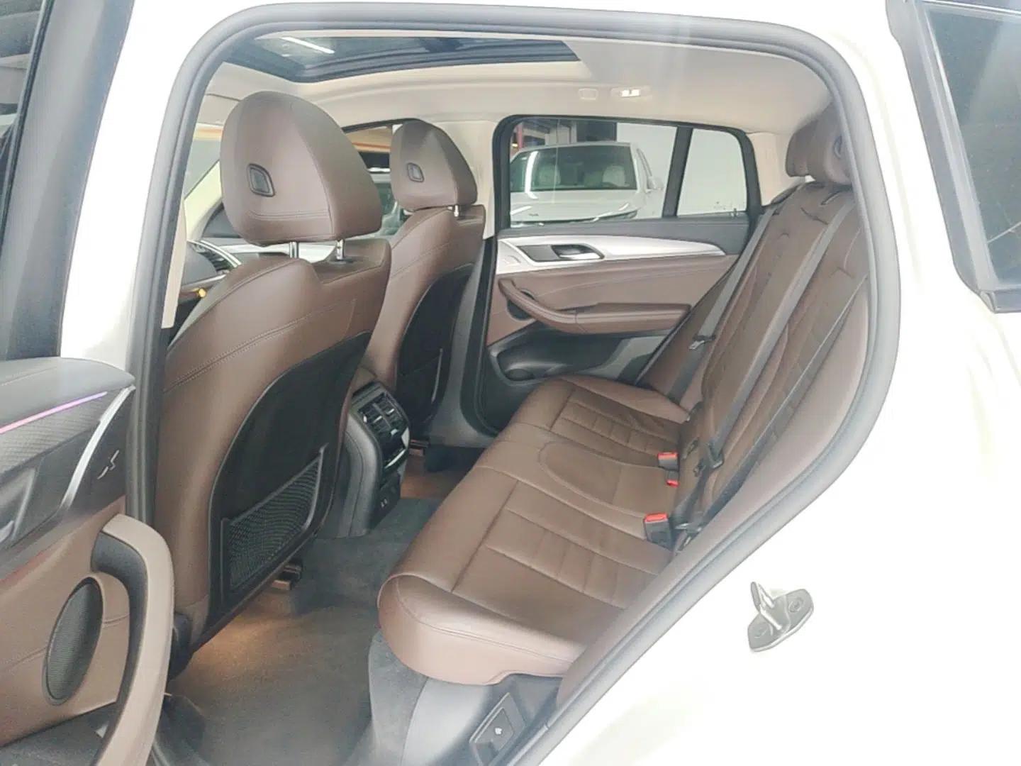BMW X4 2021 xDrive 25i M Sport Package — миниатюра 20