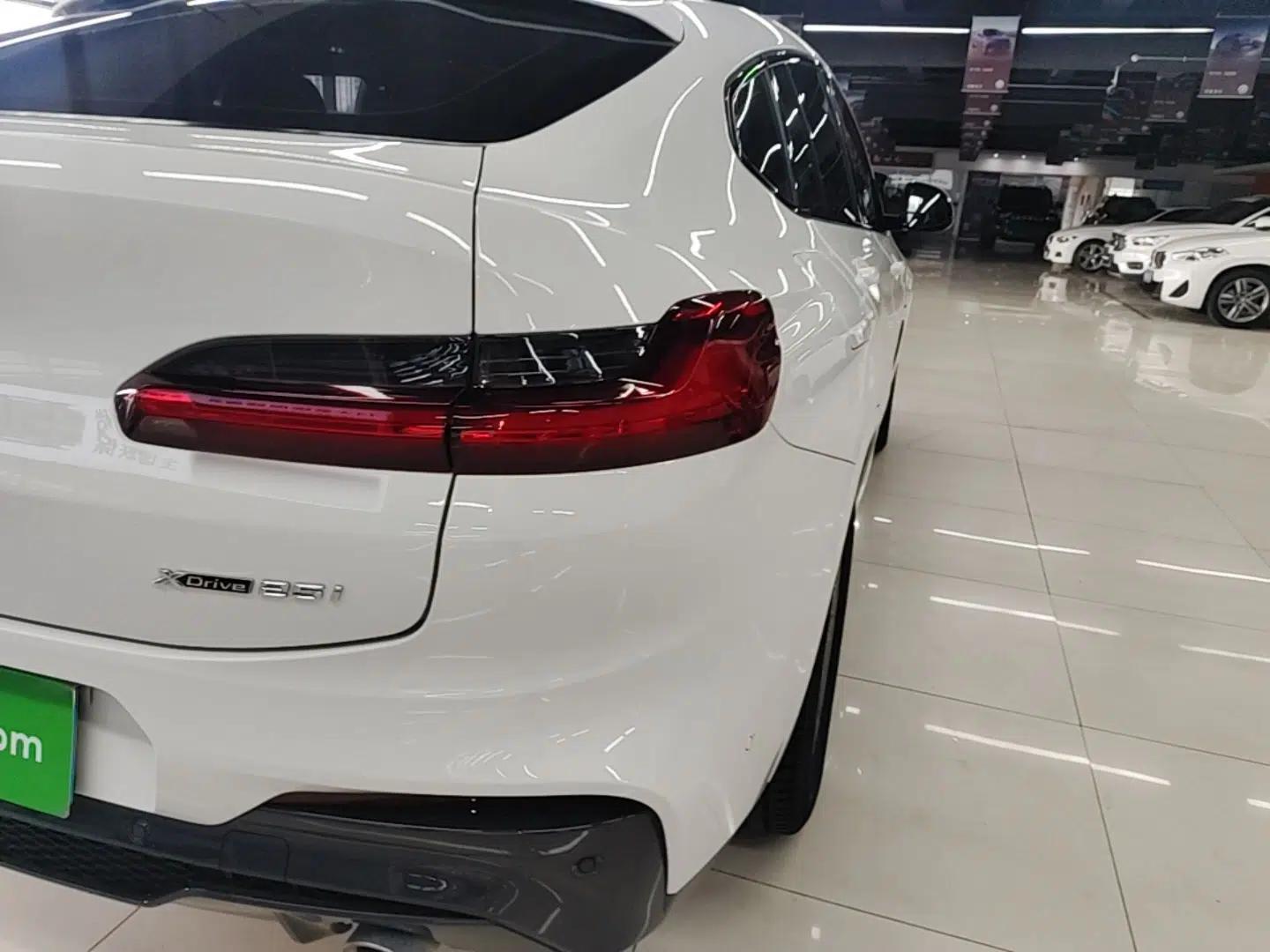 BMW X4 2021 xDrive 25i M Sport Package — миниатюра 9