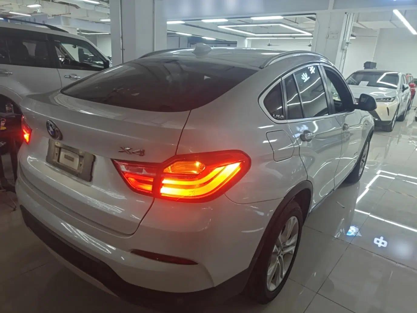 BMW X4 2014 xDrive28i Leading Model — миниатюра 6