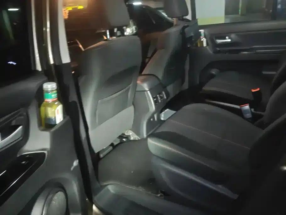 Changan Oushang X70A 2018 1.5L Manual Comfort Model — миниатюра 11