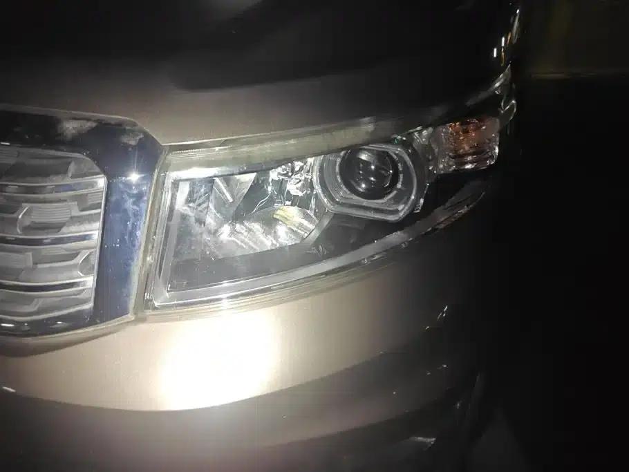 Changan Oushang X70A 2018 1.5L Manual Comfort Model — миниатюра 5
