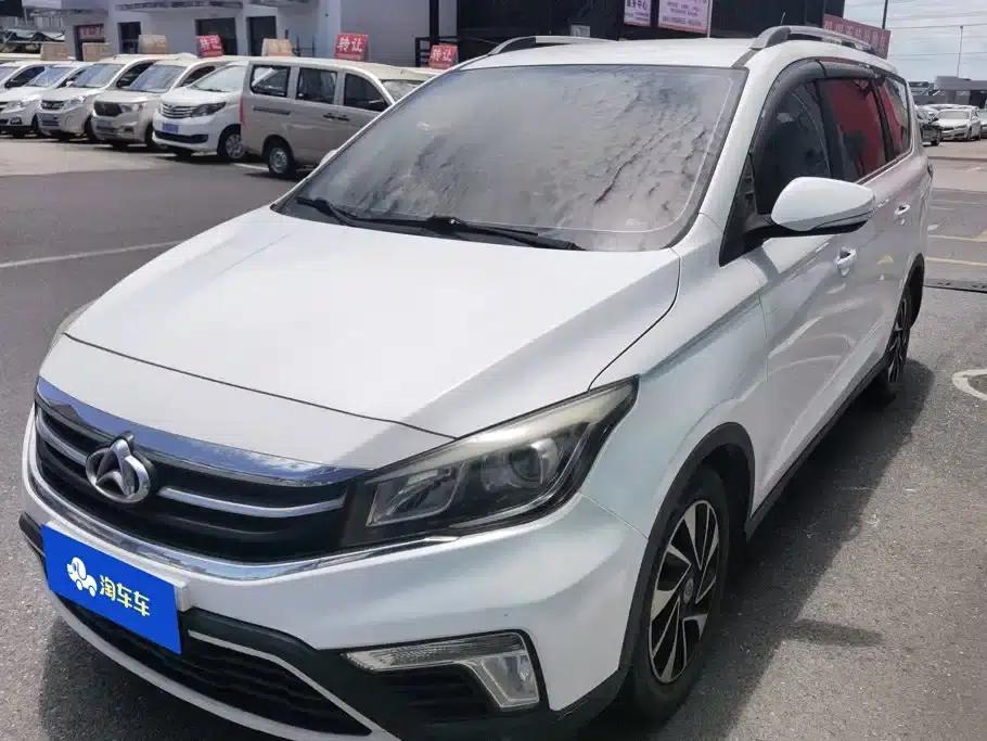 Changan Oushang A800 2017 1.6L Manual Comfort Model — миниатюра 1