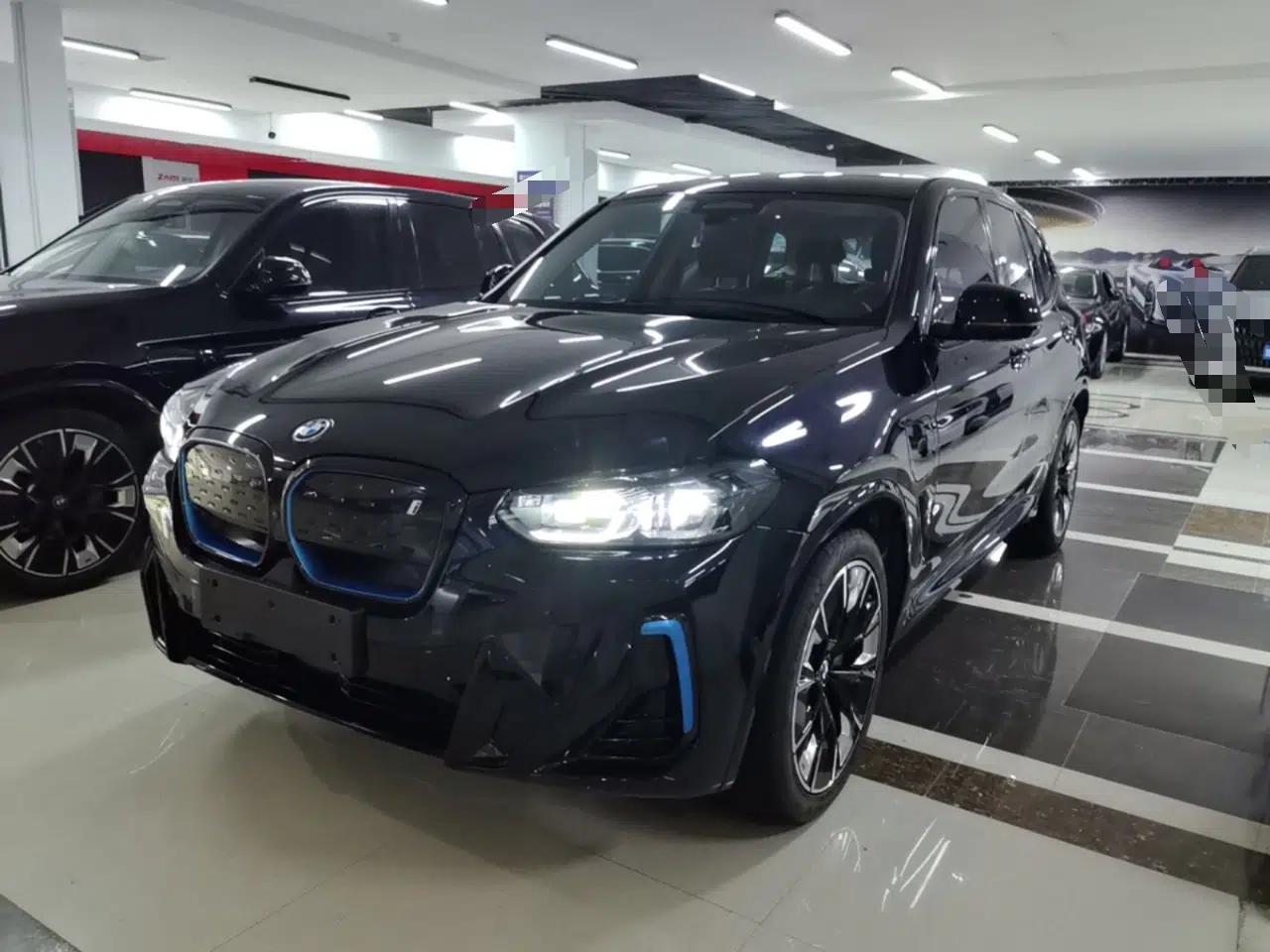 BMW iX3 2022 Leading Type — миниатюра 1