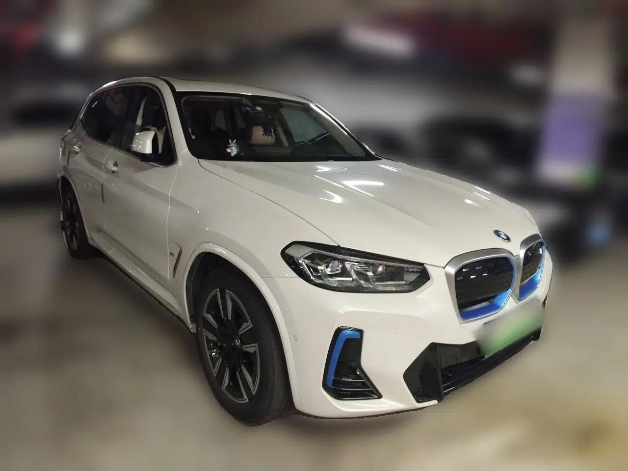 BMW iX3 2022 Leading Model — миниатюра 3