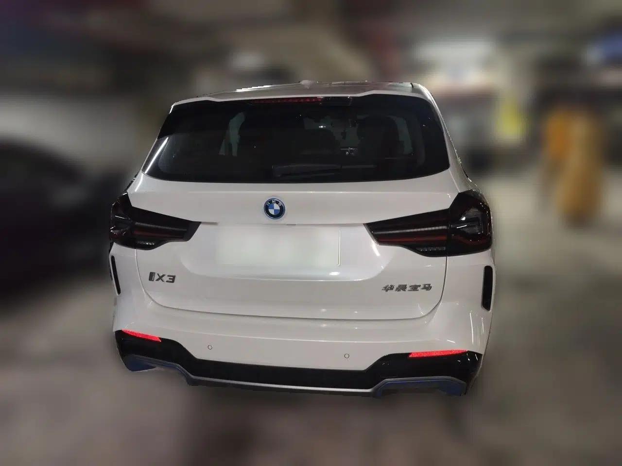 BMW iX3 2022 Leading Model — миниатюра 5