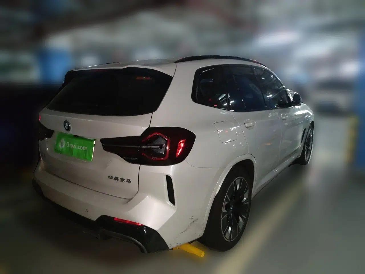 BMW iX3 2022 Updated Leading Type — миниатюра 6