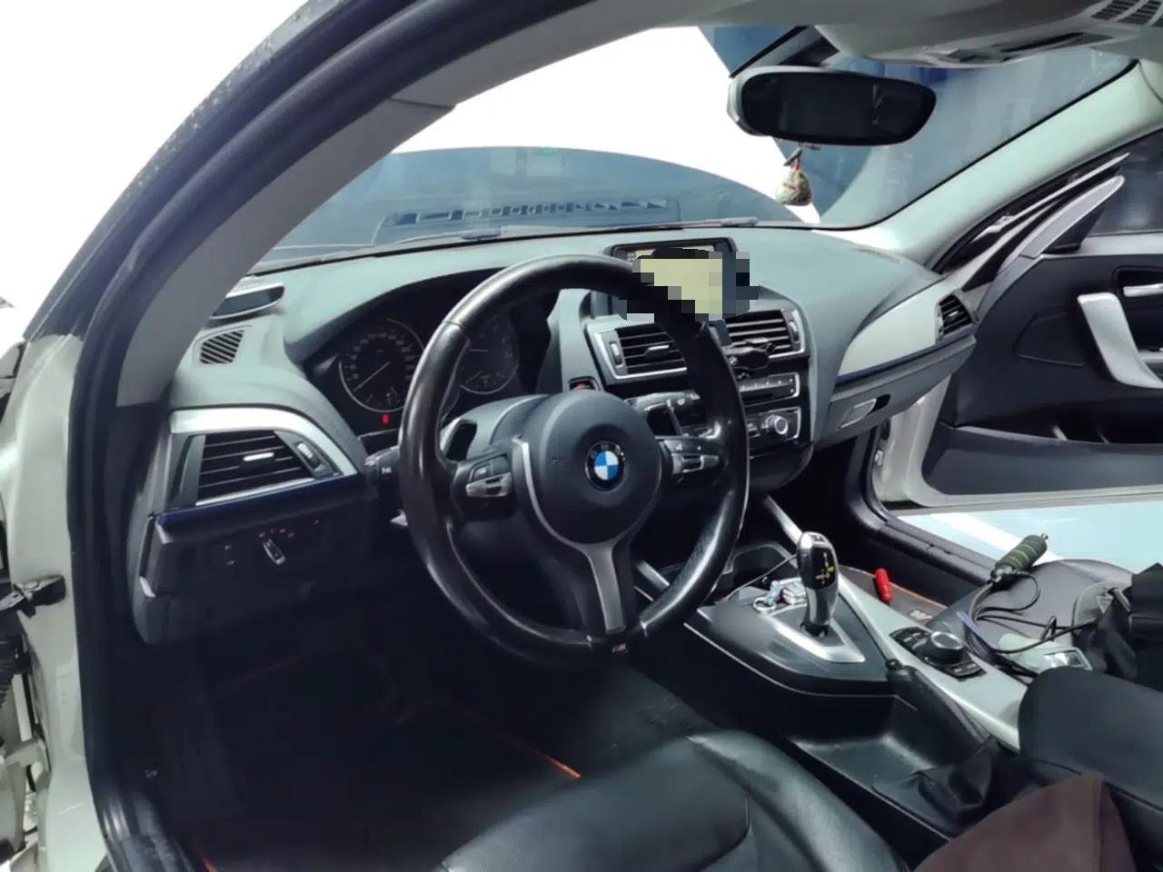 BMW 2 Series 2014 220i Leading Model — миниатюра 9