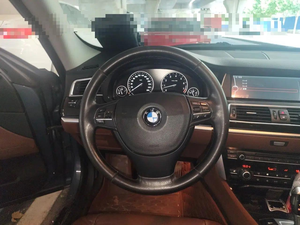 BMW 5 Series GT 2011 535i Elegant Edition — миниатюра 10