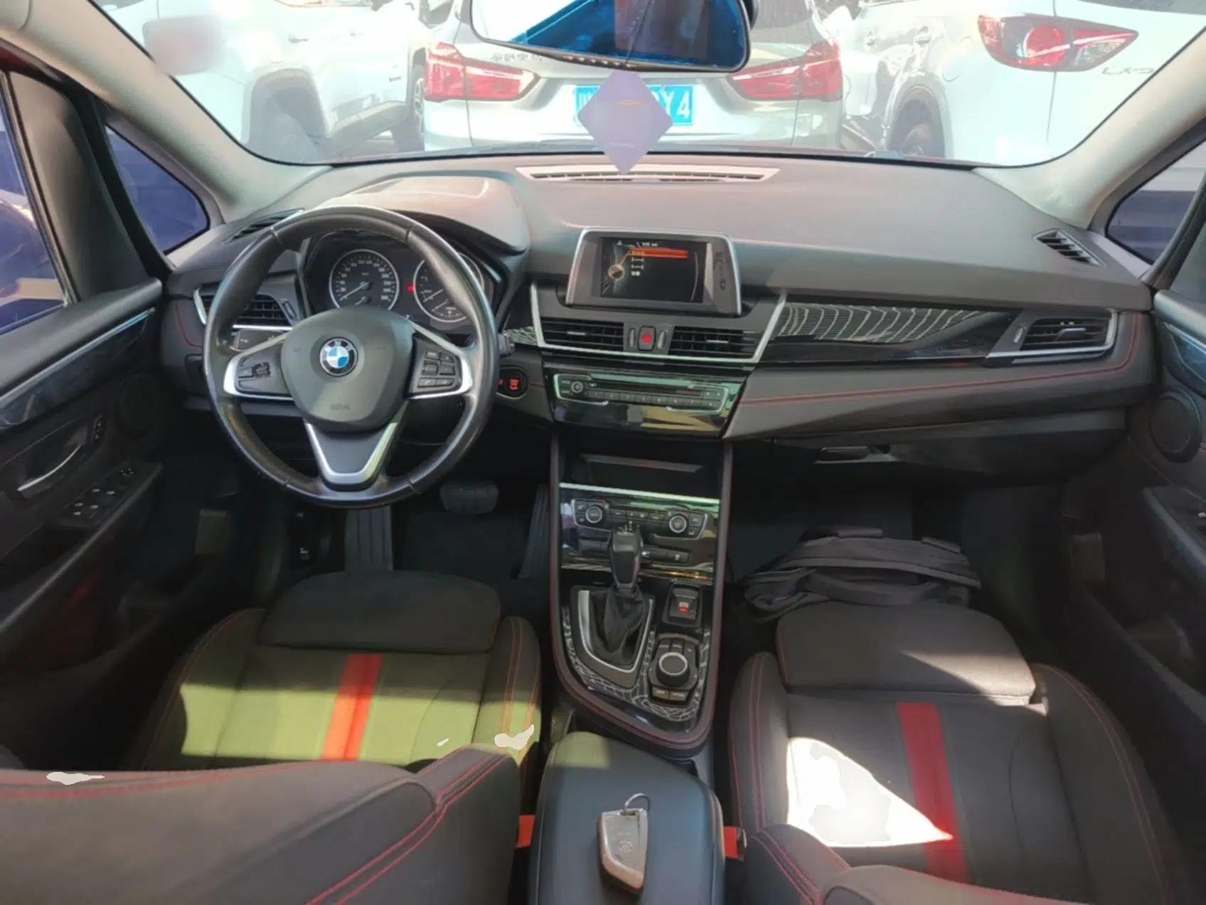 BMW 2 Series Gran Tourer 2015 218i Sports Design Package — миниатюра 12