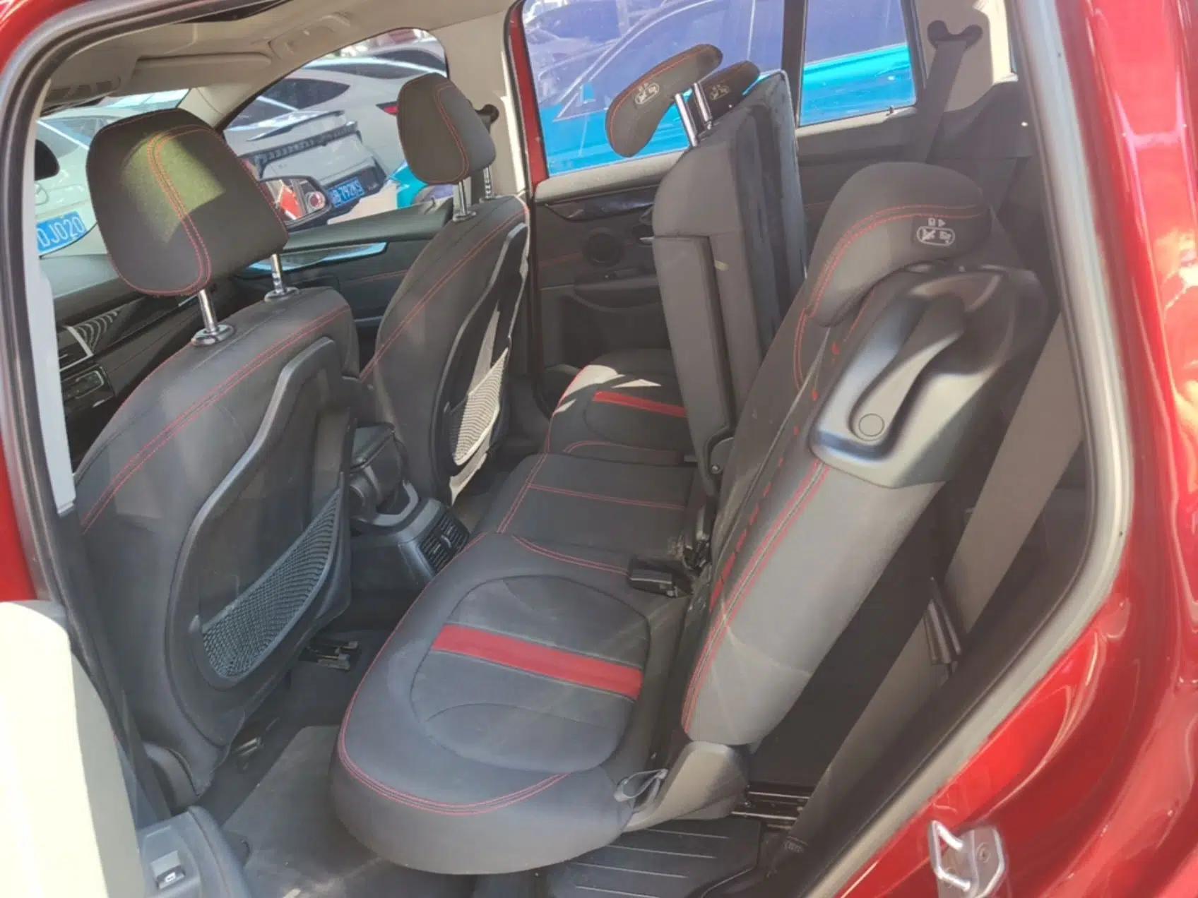 BMW 2 Series Gran Tourer 2015 218i Sports Design Package — миниатюра 20