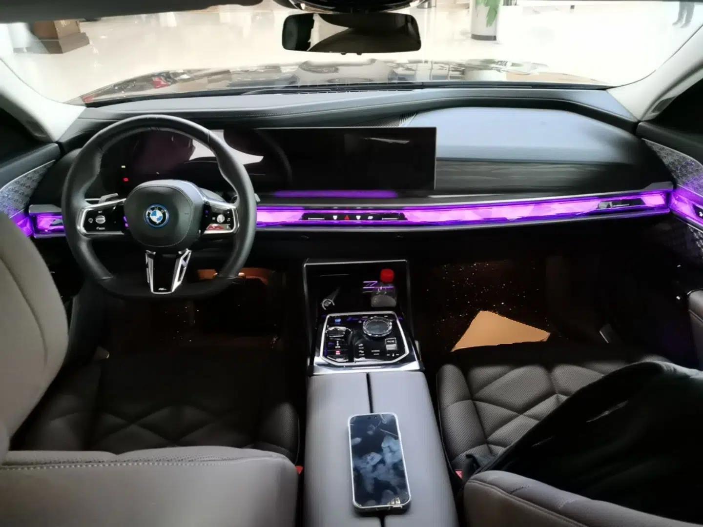 BMW i7 2023 eDrive50L Leading M Sport Package — миниатюра 17