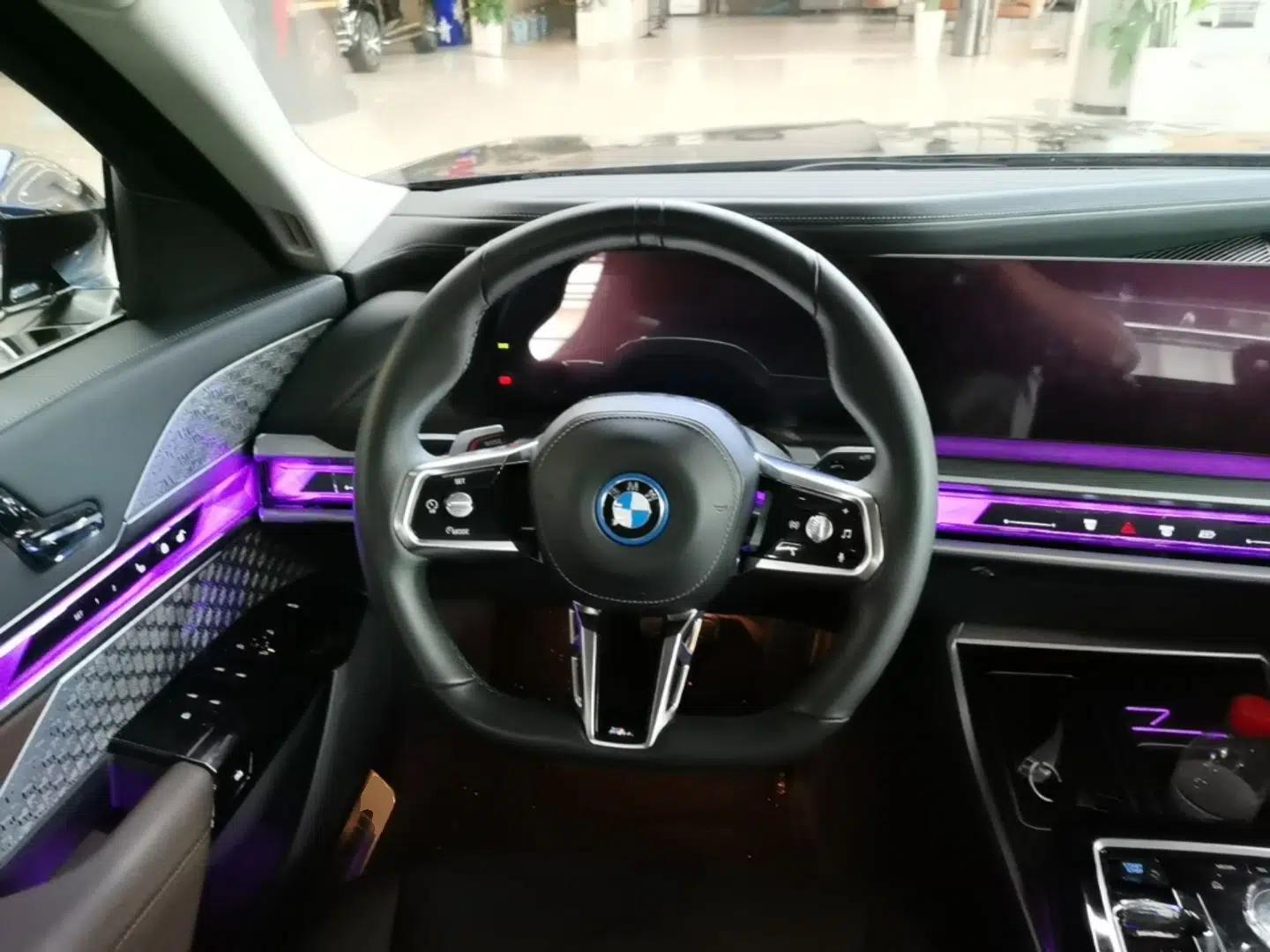 BMW i7 2023 eDrive50L Leading M Sport Package — миниатюра 18