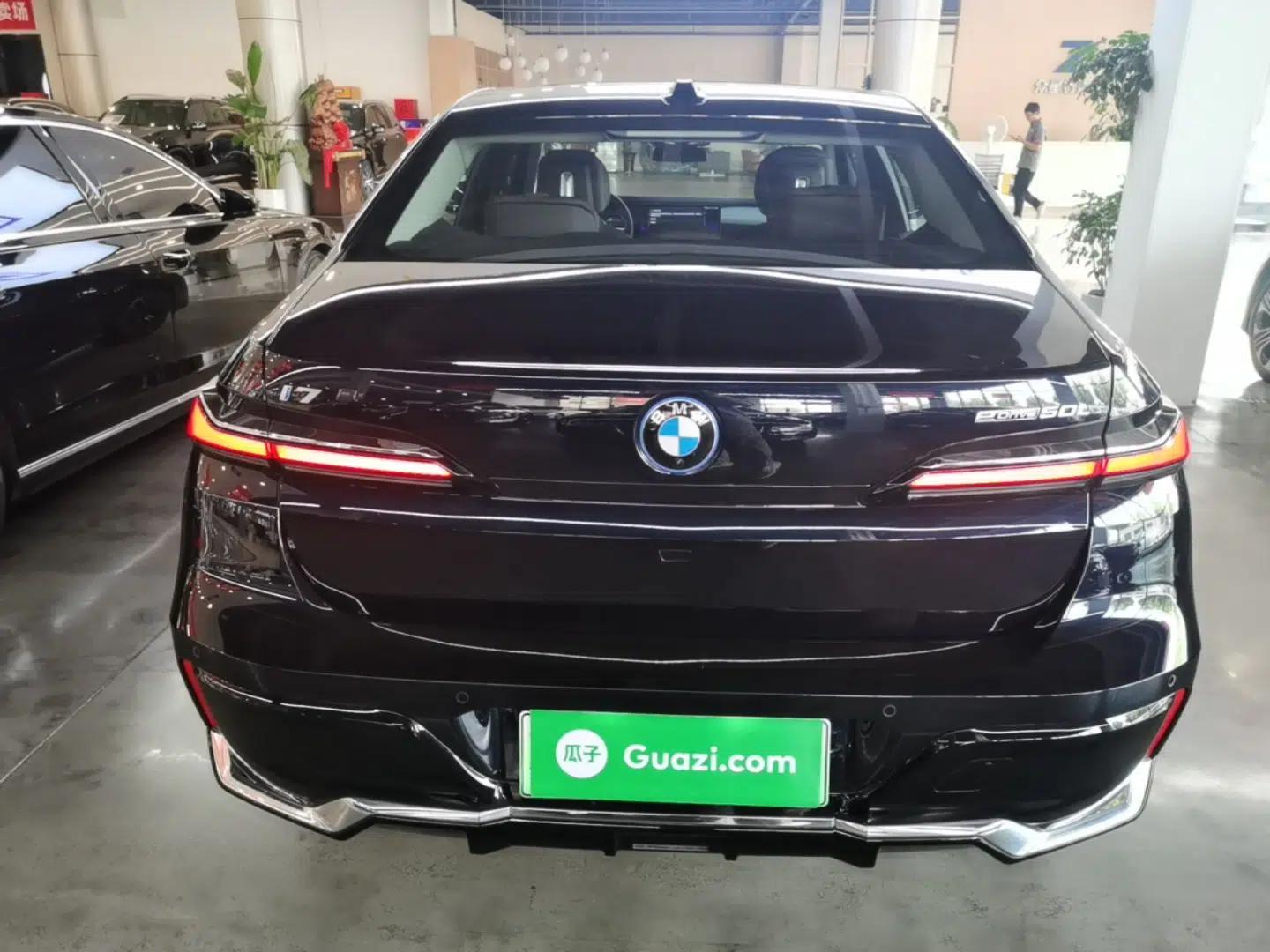 BMW i7 2023 eDrive50L Leading M Sport Package — миниатюра 5