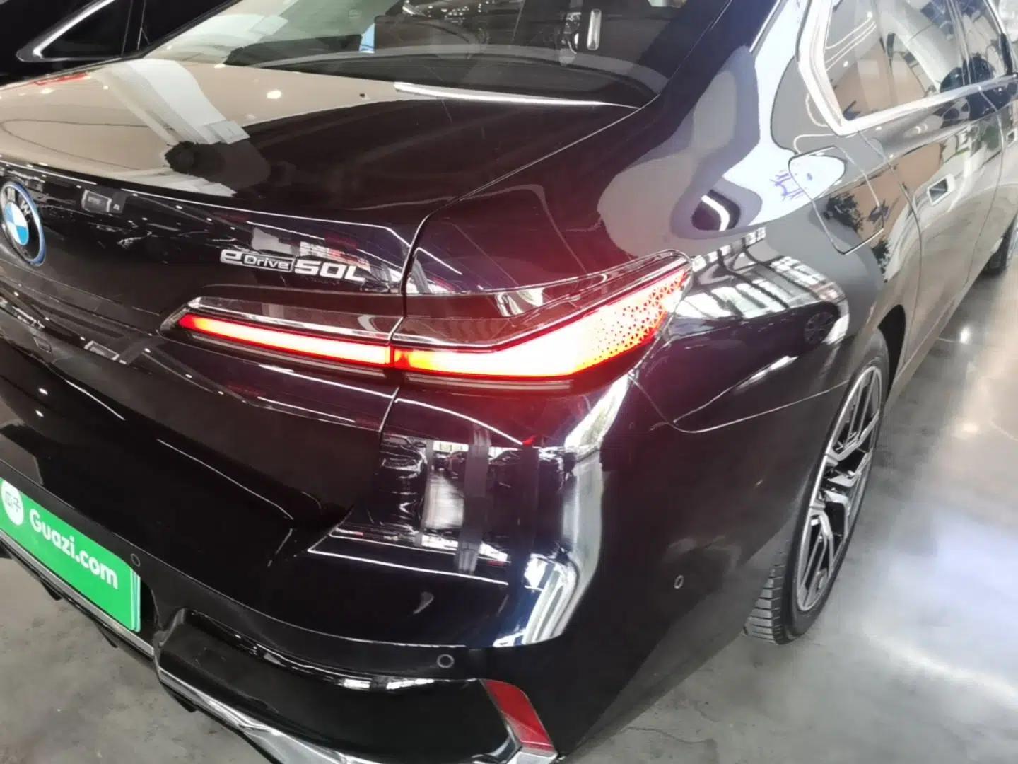 BMW i7 2023 eDrive50L Leading M Sport Package — миниатюра 9