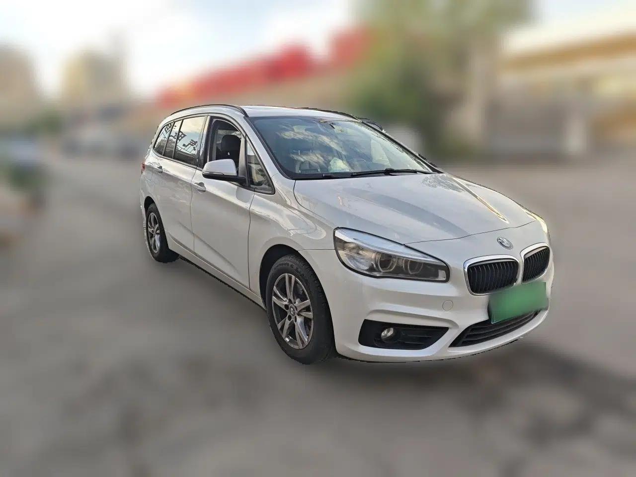 BMW 2 Series Active Tourer 2015 218i Leading Model — миниатюра 3