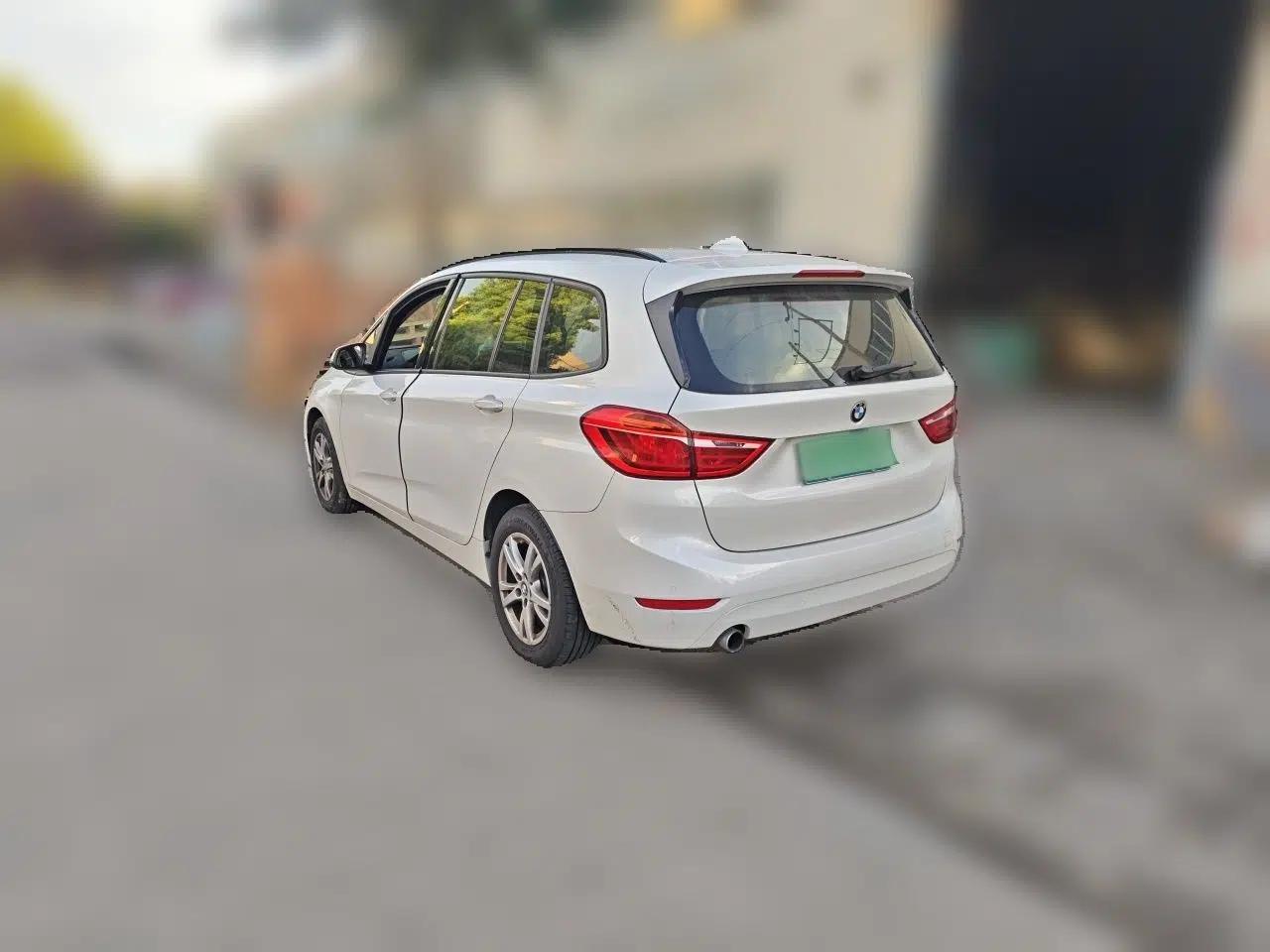 BMW 2 Series Active Tourer 2015 218i Leading Model — миниатюра 4