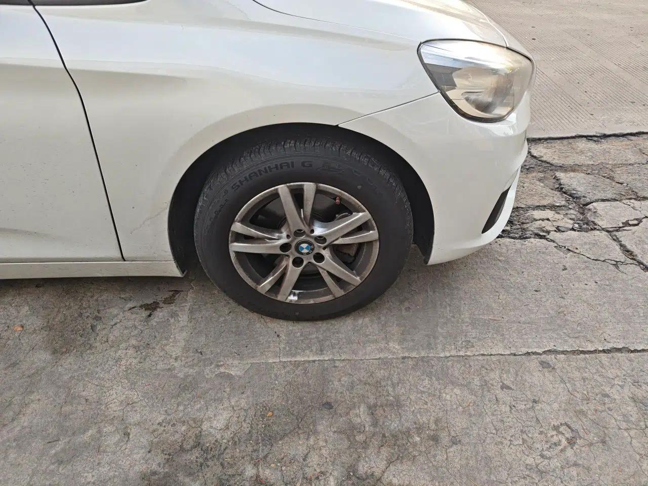 BMW 2 Series Active Tourer 2015 218i Leading Model — миниатюра 8
