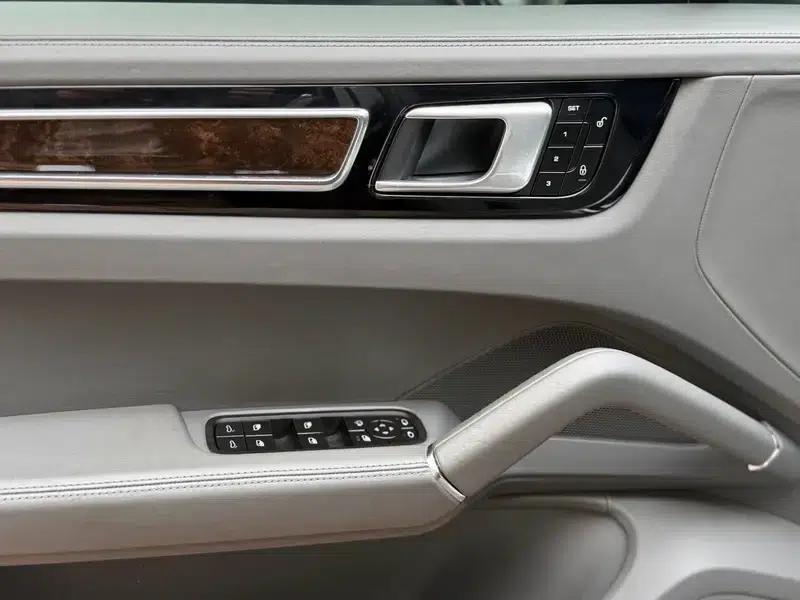 Cayenne 2018 Cayenne S 2.9T — миниатюра 12