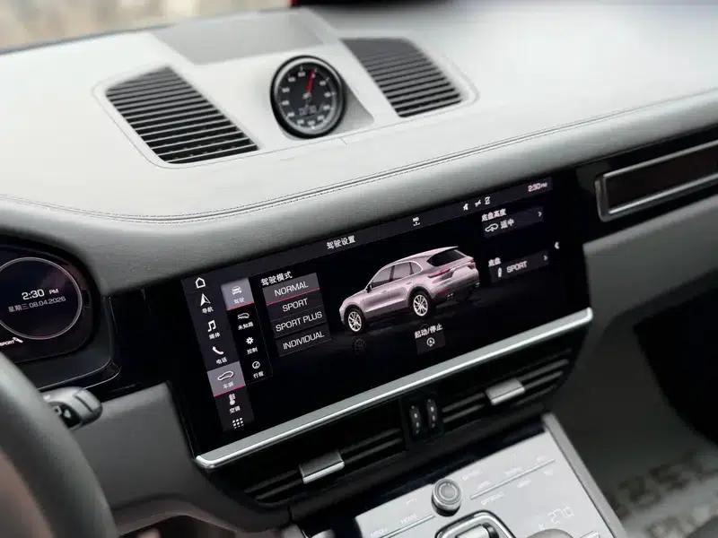 Cayenne 2018 Cayenne S 2.9T — миниатюра 16