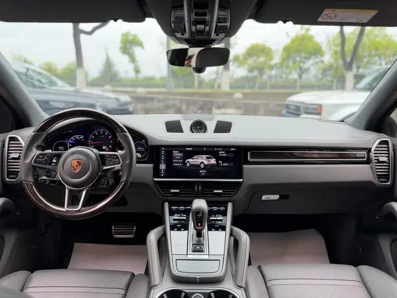 Cayenne 2018 Cayenne S 2.9T — миниатюра 18