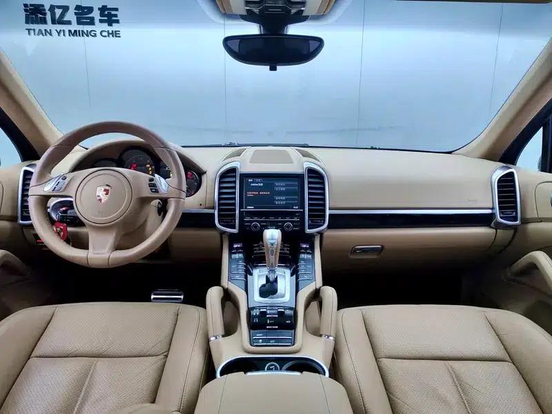 Cayenne 2011 Cayenne 3.0T — миниатюра 10