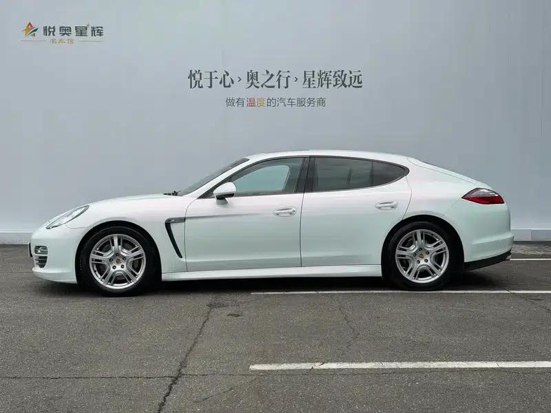 Panamera 2010 Panamera 4 3.6L — миниатюра 3