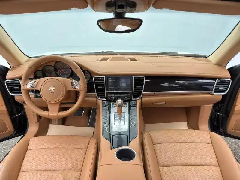 Panamera 2010 Panamera 4 3.6L — миниатюра 8