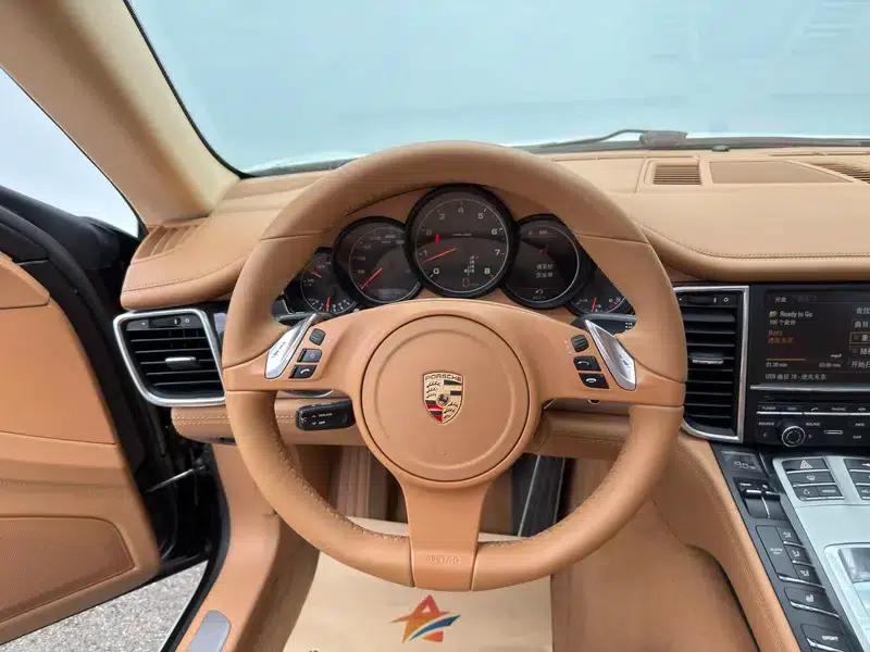 Panamera 2010 Panamera 4 3.6L — миниатюра 10
