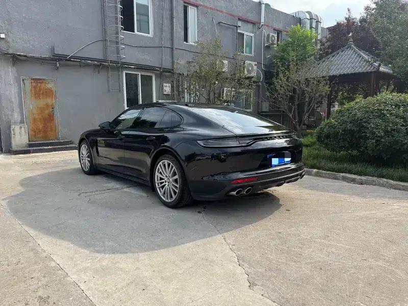 2023 Panamera 2.9T Platinum Edition — миниатюра 4