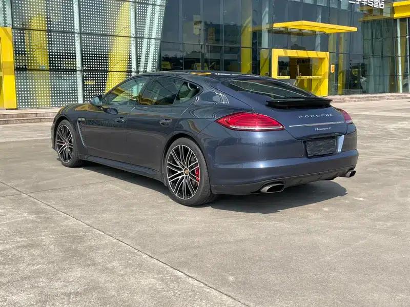 Panamera 2010 Panamera 4 3.6L — миниатюра 4