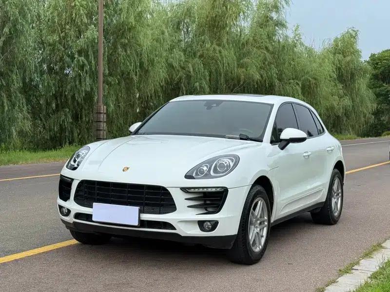 2017 Macan 2.0T — миниатюра 1